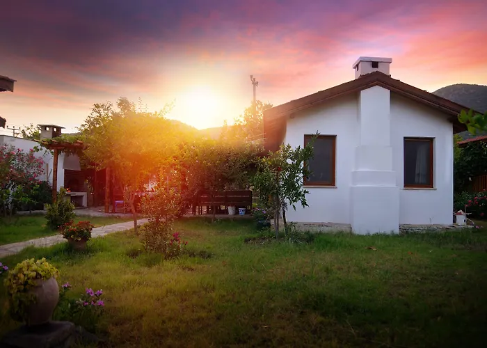 Hotel Yarimada Butik 3*