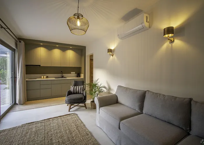 Yarimada Butik Hotel 3*