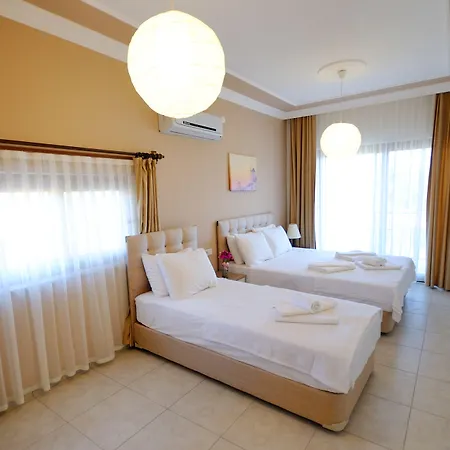 Hotel Yarimada Butik 3*
