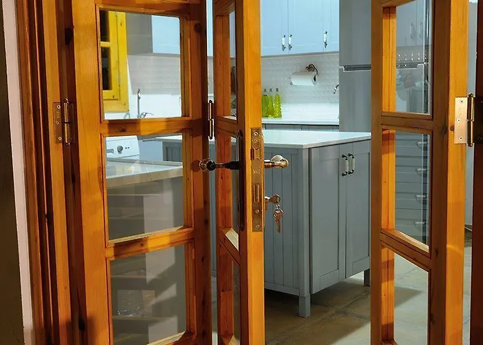 酒店 Yarimada Butik 3*